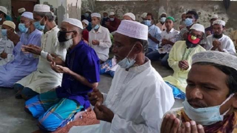 নোয়াখালীতে ঈদ উদযাপন