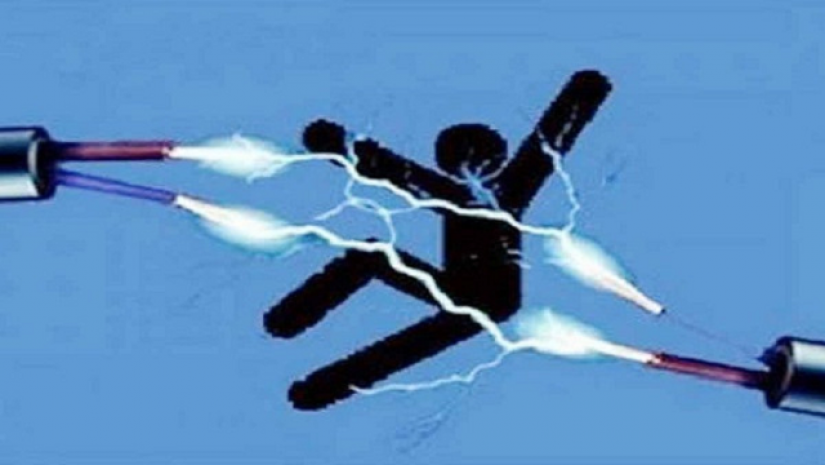 বিদ্যুৎস্পৃষ্টে প্রাণ গেল স্কুলছাত্রের