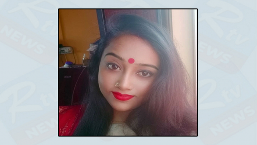 ইতিহাসে ফার্স্ট ক্লাস পেয়েও ডোম পদে চাকরির আবেদন তরুণীর