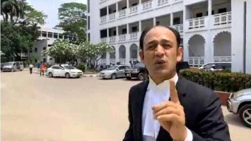 ব্যারিস্টার সুমনকে যুবলীগ থেকে অব্যাহতি