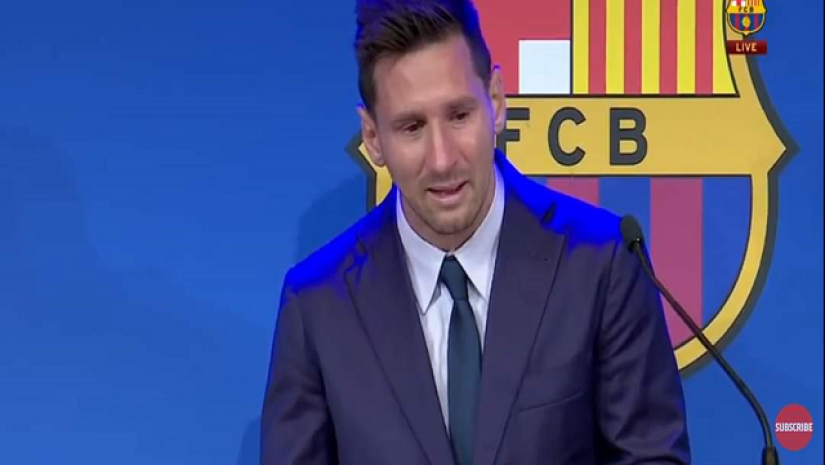 সংবাদ সম্মেলনে কাঁদলেন লিওনেল মেসি