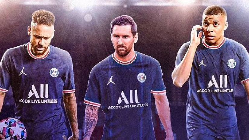 আজ রাতে মাঠে নামছে মেসি-নেইমাররা