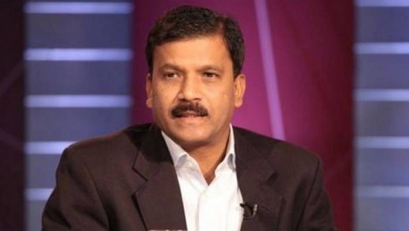 আফগানিস্তান নিয়ে স্ট্যাটাস: প্রতিক্রিয়ায় বিস্মিত আসিফ নজরুল