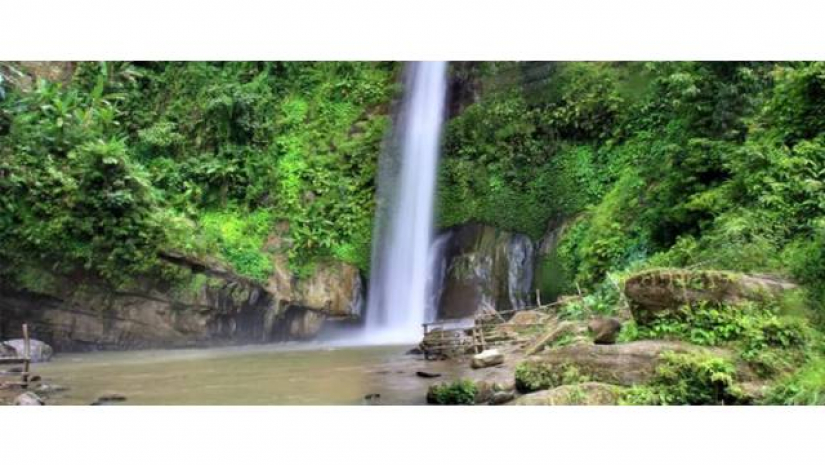 স্বপ্নপুরী ঝর্ণা