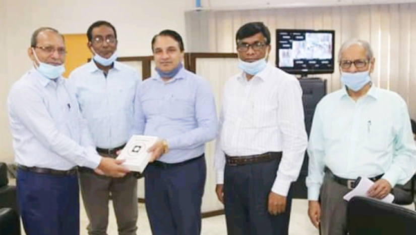 রাবি উপাচার্যের সঙ্গে ভারতীয় হাইকমিশনারের সাক্ষাৎ