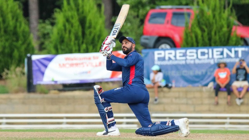 ৬ বলে ছয় ছক্কা হাঁকালেন এই ক্রিকেটার (ভিডিও)