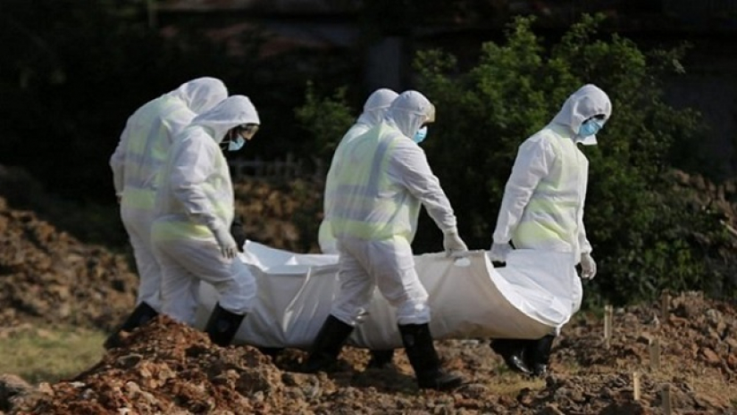 করোনায় ৩ মাসে সর্বনিম্ন মৃত্যু, কমেছে শনাক্তও