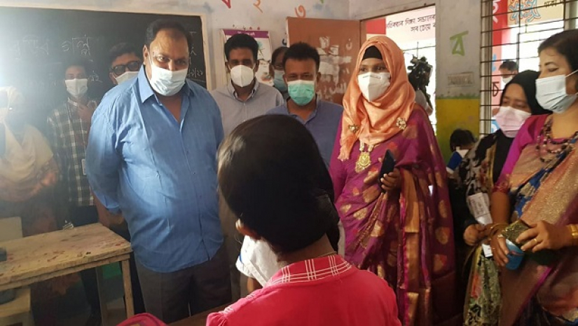 বিদ্যালয়ের সামনে অভিভাবকদের ভিড় করার আহ্বান প্রতিমন্ত্রীর