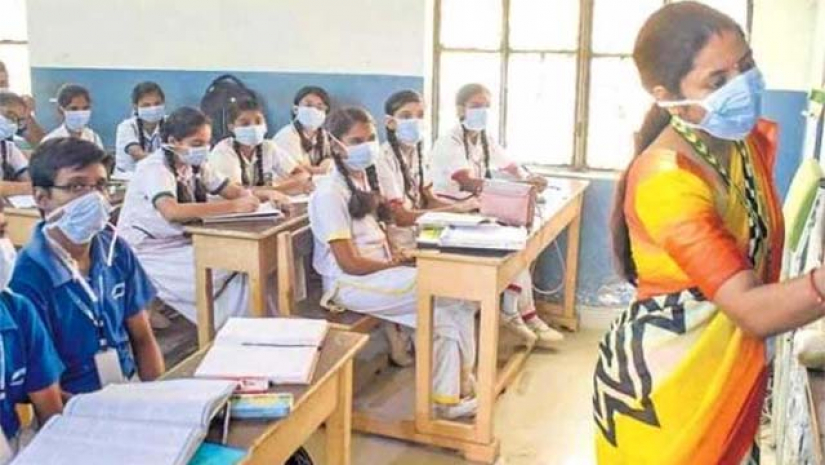 নতুন শিক্ষাক্রমে চ্যালেঞ্জের মুখে শিক্ষকেরা