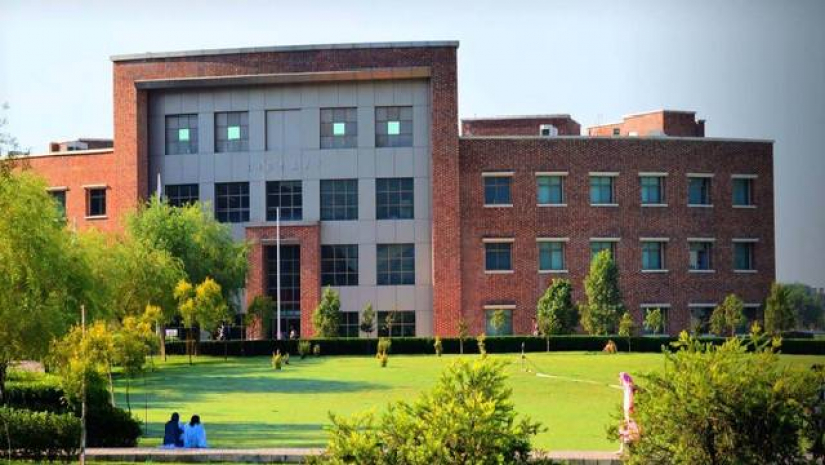 কমস্যাটস বিশ্ববিদ্যালয়