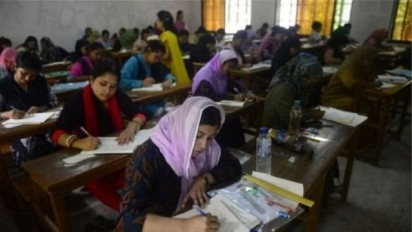 নার্সিং ও মিডওয়াইফারি ভর্তি পরীক্ষার হলে যায়নি ১০ হাজার ২৮২ জন