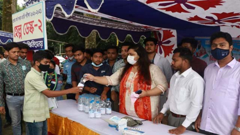 রাবিতে ভর্তিচ্ছু শিক্ষার্থীদের বিনামূল্যে স্বাস্থ্যসেবা প্রদান