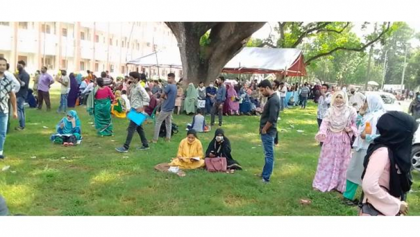 রাবি ভর্তিযুদ্ধ: ‘এ’ ইউনিটের ভর্তি পরীক্ষা শুরু