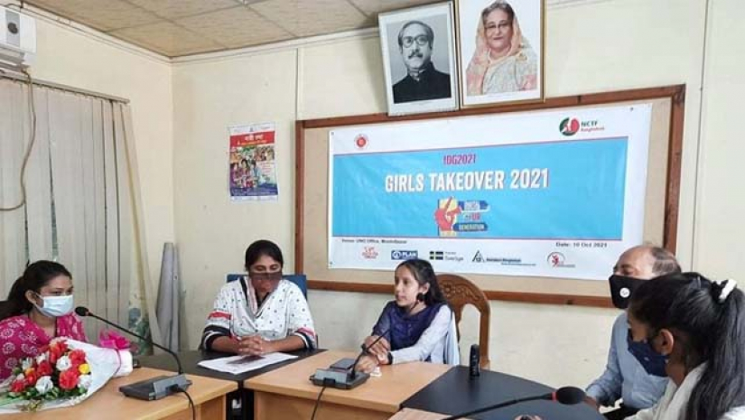 ১ ঘণ্টা ইউএনও দায়িত্ব পালন করলো নবম শ্রেণির ছাত্রী আইরিন