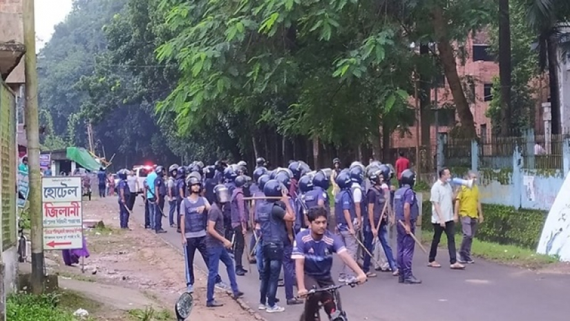 চবিতে সংঘর্ষ: ছাত্রলীগের ১২ নেতাকর্মী বহিষ্কার