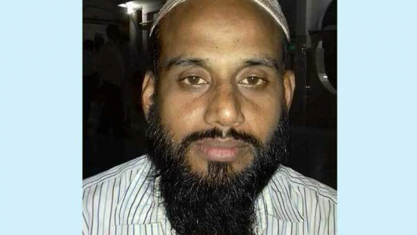 প্রধানমন্ত্রীকে নিয়ে কটূক্তিমূলক পোস্ট, ক‌লেজশিক্ষক আটক