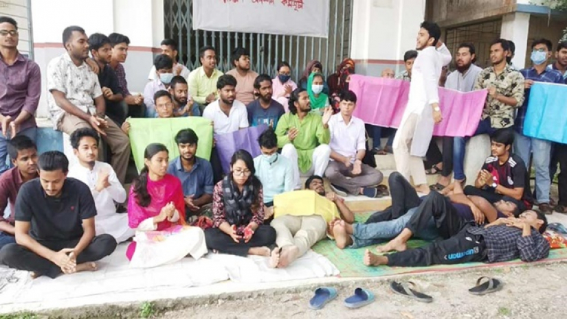 চুল কর্তন: বিষপান করলেন রাতে হুমকি দেওয়া সেই শিক্ষার্থী