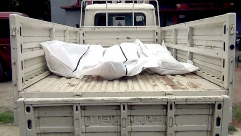 একই পরিবারের ৩ জনের মরদেহ