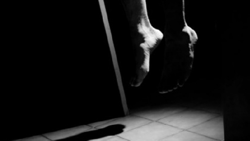 আত্মহত্যা