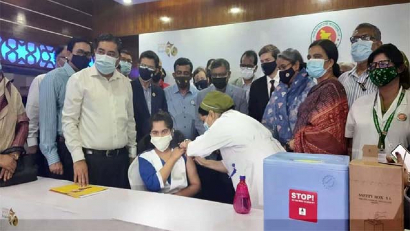 স্কুলগামী শিশুদের টিকা কার্যক্রম