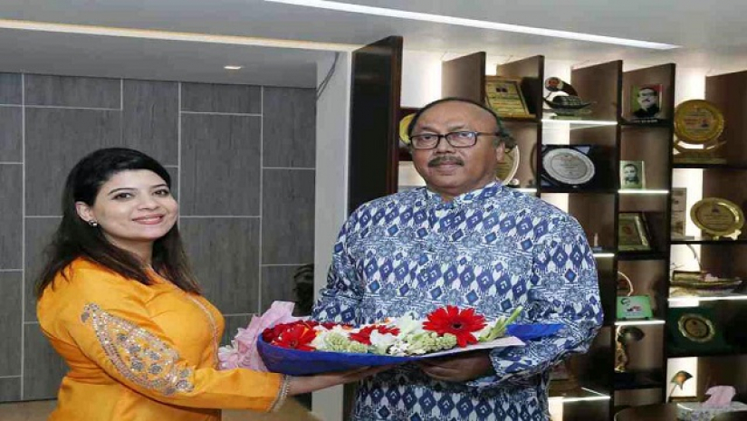 ঢাকার মিসর দূতাবাসের উপপ্রধান মরিয়ম এম রাগেই বৃহস্পতিবার রাজশাহী সিটি করপোরেশনের মেয়র এ এইচ এম খায়রুজ্জামান লিটন