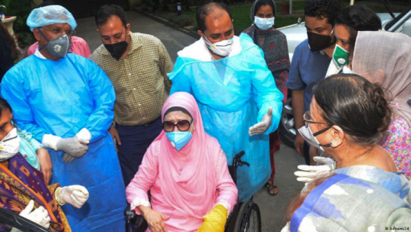 সিসিইউতে নেয়া হলো খালেদা জিয়াকে 
