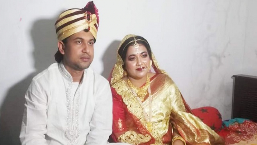 শোভনের পাশে বধূর সাজে তোহফা সাদিয়া বিথি