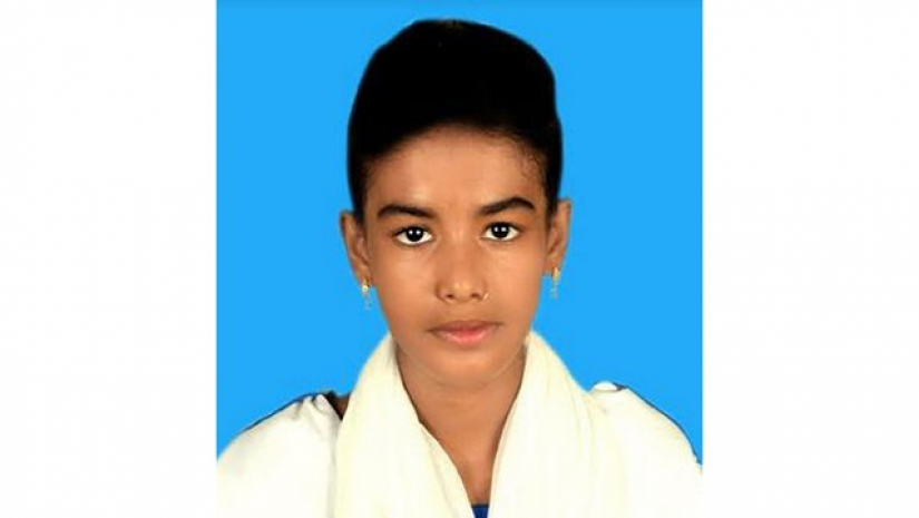 সপ্তম শ্রেণির ছাত্রী নিপা হালদার