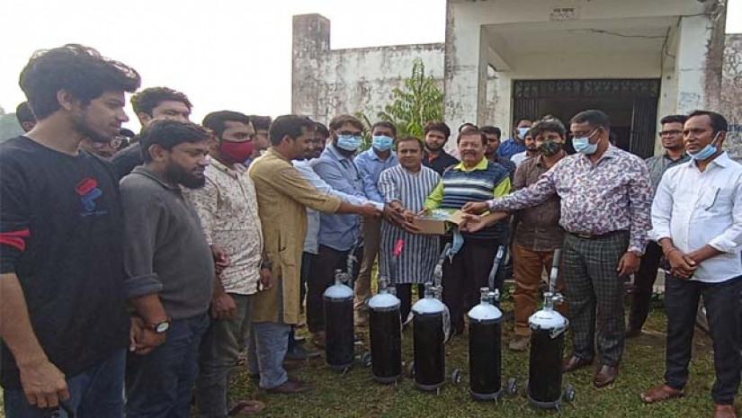 অক্সিজেন সিলিন্ডার প্রদান