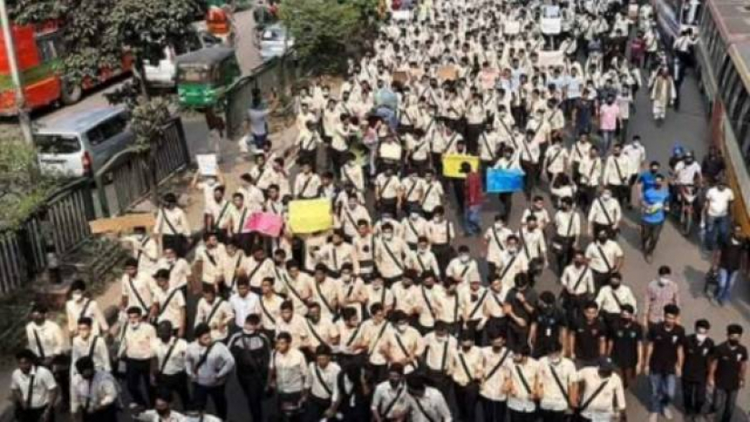 সর্বশেষ নটরডেম কলেজের শিক্ষার্থী নাঈম হাসানের মৃত্যু ঘটনায় উত্তপ্ত হয়ে উঠেছে রাজপথ