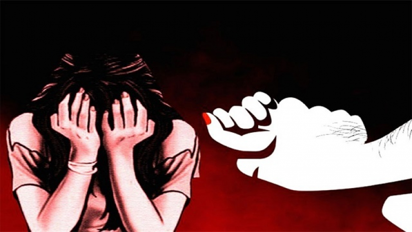কলেজছাত্রী ধর্ষণ
