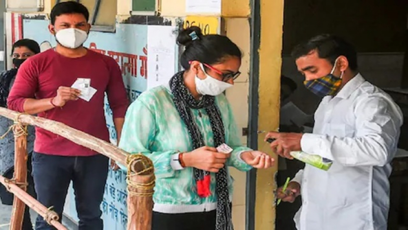 মেয়েকে মেডিকেলে ভর্তি করতে ৫০ লাখ ঘুষ