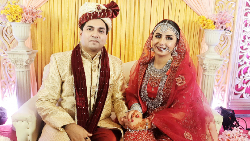 প্রেমের টানে ময়মনসিংহে ছুটে এসেছেন আয়েশা ওজতেকিন নামে এক তরুণী