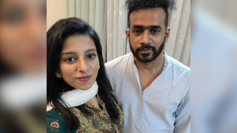 স্বামীর সঙ্গে ইলমা