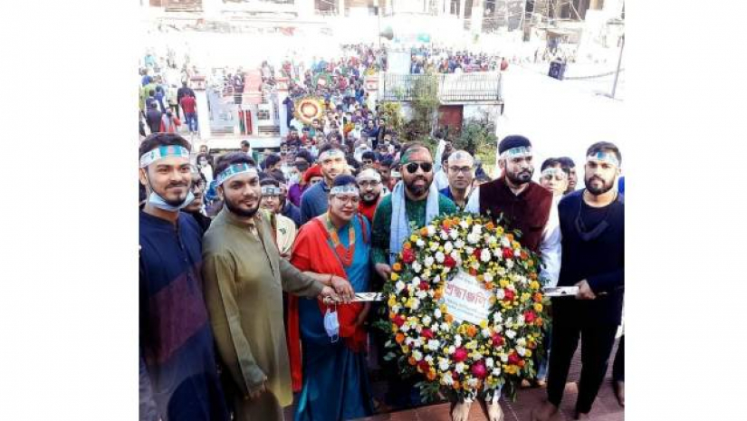 বিজয় দিবসে চুয়েলসার পুষ্পস্তবক অর্পণ