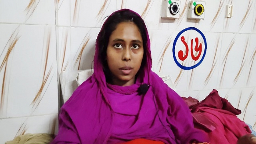 ছাত্রী মুক্তা আক্তার