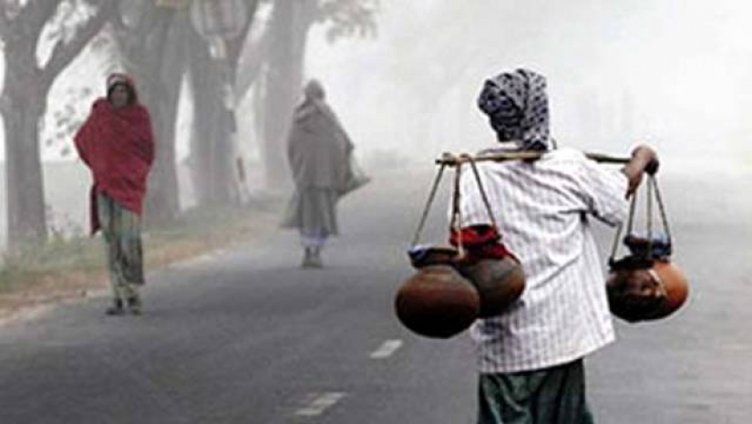 কুয়াশামাখা ভোরে রসের খোঁজে