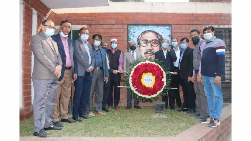 ডুয়েটে ঐতিহাসিক ‘স্বদেশ প্রত্যাবর্তন দিবস’ উদযাপন