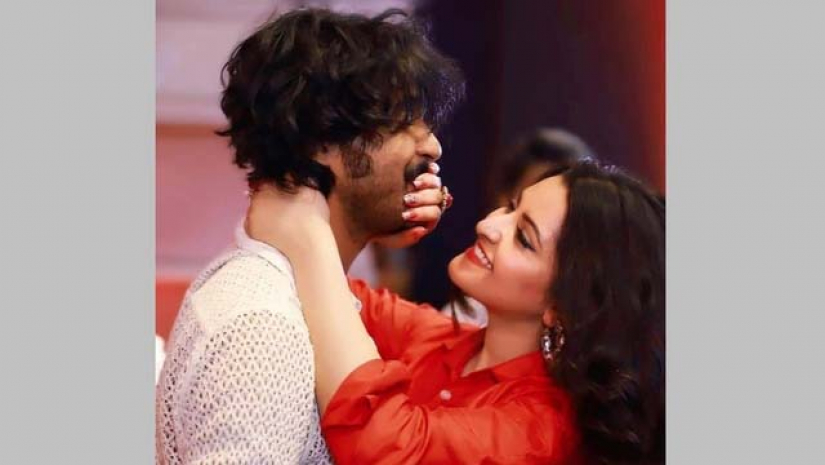 পরীমনির সঙ্গে কবরে যেতে চান শরীফুল