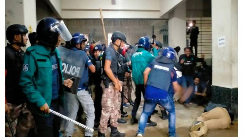 গতকালকে আন্দোলনরত শিক্ষার্থীদের ওপর পুলিশের হামলা