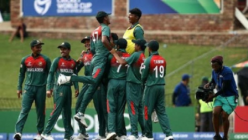 কোয়ার্টার ফাইনালে টাইগার যুবারা