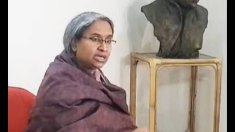 মন্ত্রীর হেয়ার রোডের সরকারি বাসভবনে আয়োজিত সম্মেলন