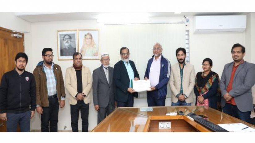 ভর্তি কমিটির সভায় ফল হস্তান্তর