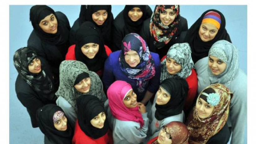 হিজাব ইসলামী সংস্কৃতি ও সভ্যতারও প্রতীক