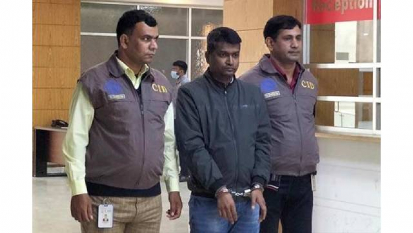 সিআইডির হাতে আটক প্রতারক