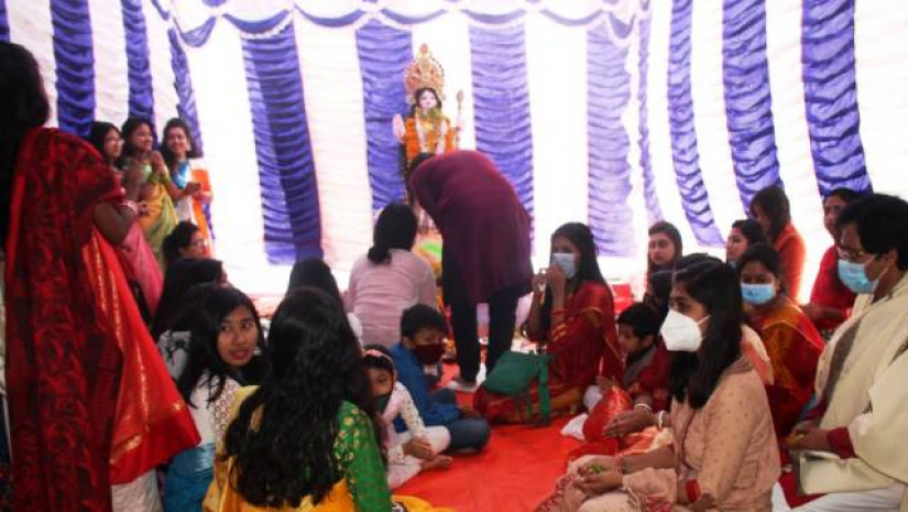 নজরুল বিশ্ববিদ্যালয়ে সরস্বতী পূজা উদযাপন করেছে সনাতন ধর্মাবলম্বীরা