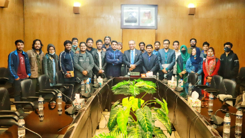 উপাচার্যের সঙ্গে রাবি রিপোর্টার্স ইউনিটির সাক্ষাৎ