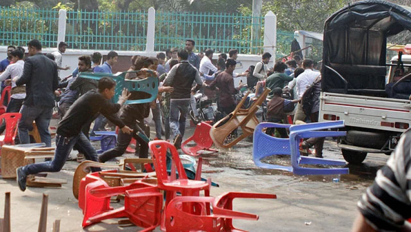 ছাত্রলীগের দুই গ্রুপের সংঘর্ষ