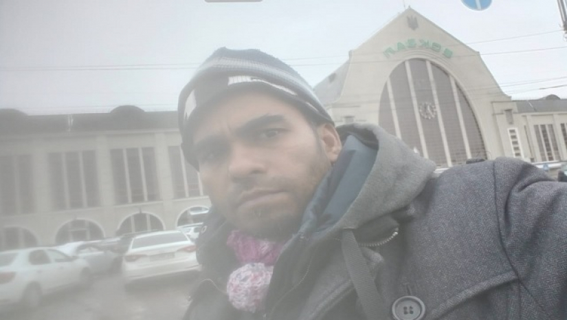 ২০০ কি.মি. হেঁটে কিয়েভে বাংলাদেশী নুরুল