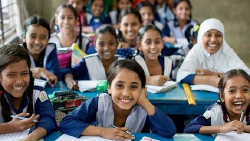 সম্প্রতি প্রাথমিক বিদ্যালয়ে পুরোদমে ক্লাস শুরু হয়েছে। তবে বন্ধ রয়েছে প্রাক-প্রাথমিক